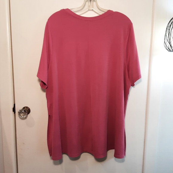 Pink top - Picture 2 of 6